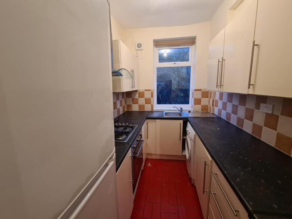 Budget Double En-Suite Bedroom Sheffield Exterior foto